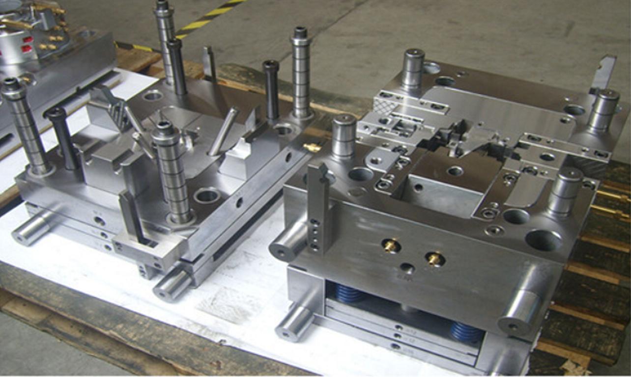Injection Mould for 